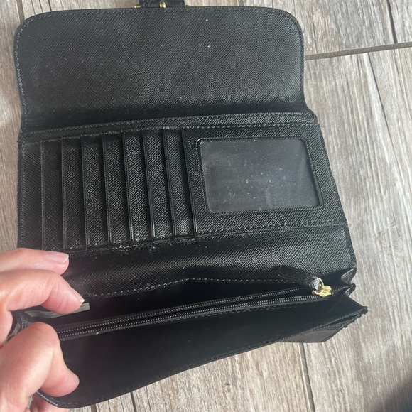 COACH Wallet Black Leather Trifold
Soho Buckle - Picture 3 of 5